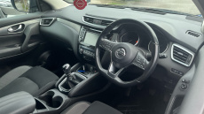 Nissan Qashqai 1.3 DiG-T N-Connecta 5dr Petrol Hatchback